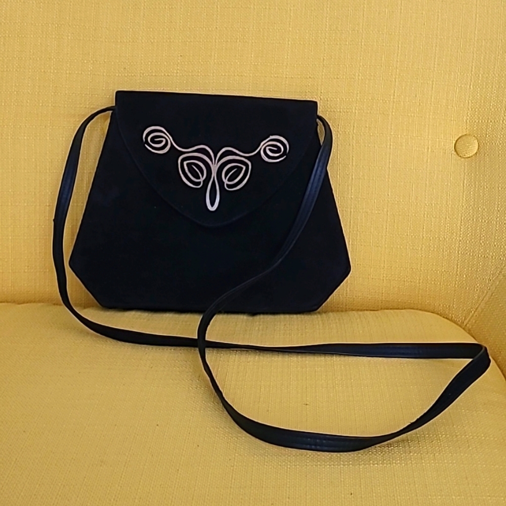 FREDRICO Vintage black suede bag